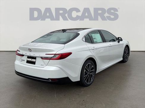 Used 2026 Toyota Camry XLE FWD image 2