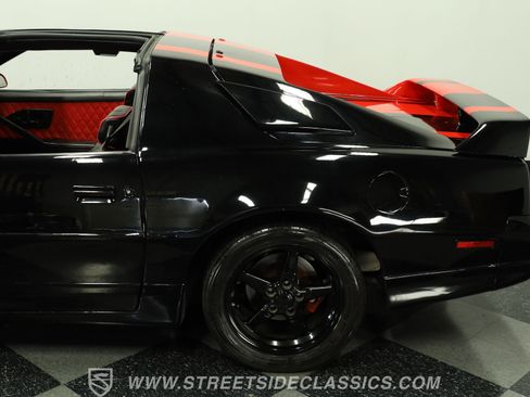 Used 1989 Pontiac Firebird Trans Am RWD image 24