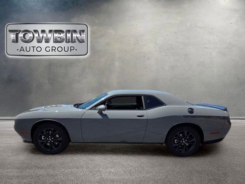 Used 2023 Dodge Challenger SXT w/ Blacktop Package AWD/4WD image 7