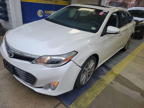 Used 2014 Toyota Avalon XLE Touring image 1