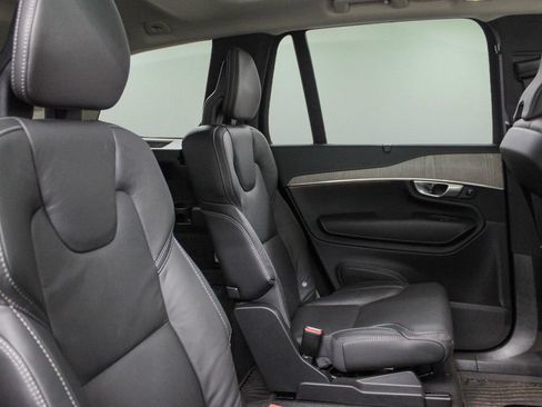Used 2023 Volvo XC90 T8 Ultimate w/ Protection Package Premier AWD/4WD image 27