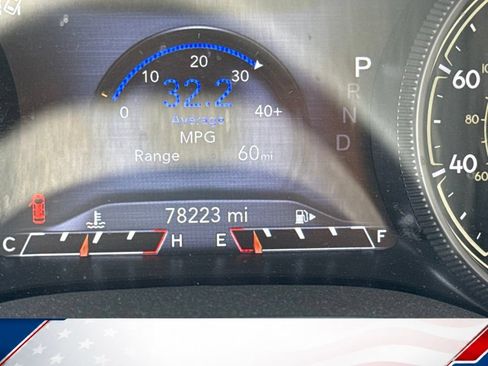 Used 2021 Jeep Cherokee Latitude Lux w/ Comfort/Convenience Group FWD image 15