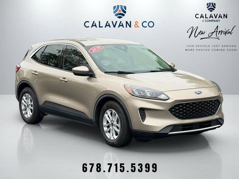 Used 2020 Ford Escape SE FWD image 1