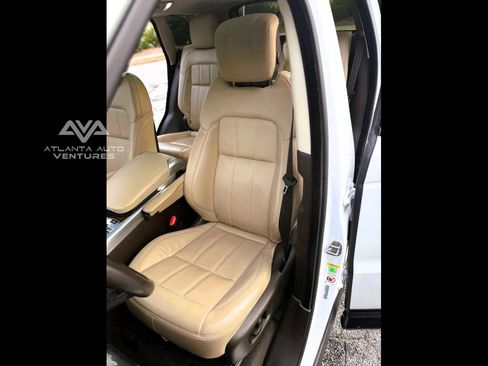 Used 2018 Land Rover Range Rover Sport HSE image 33