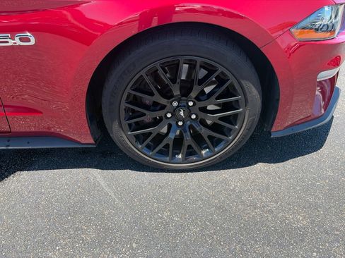 Used 2021 Ford Mustang GT Premium w/ GT Performance Package RWD image 9