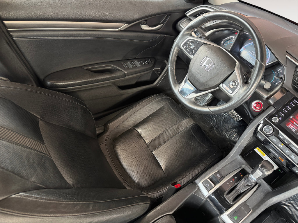 Used 2019 Honda Civic Touring image 15