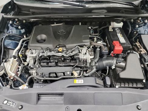 Used 2019 Toyota Camry SE image 24