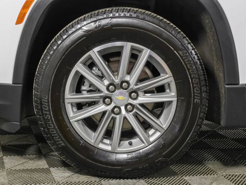 Used 2022 Chevrolet Traverse LT w/ LPO, Floor Liner Package AWD/4WD image 20