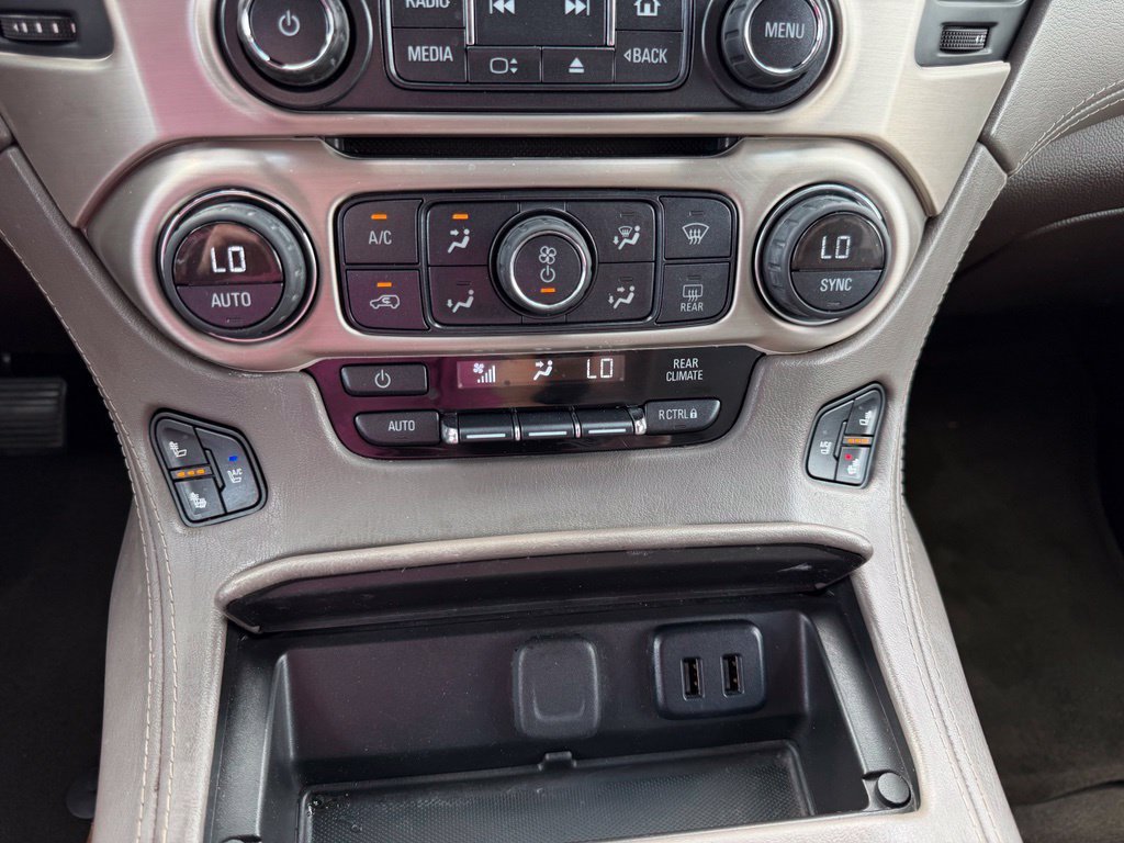 Used 2016 GMC Yukon Denali w/ Open Road Package AWD/4WD image 27