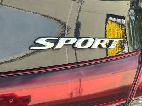Used 2025 Honda Civic Sport image 2