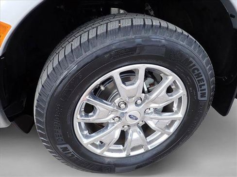Used 2019 Ford Ranger XLT w/ Equipment Group 302A Luxury AWD/4WD image 7