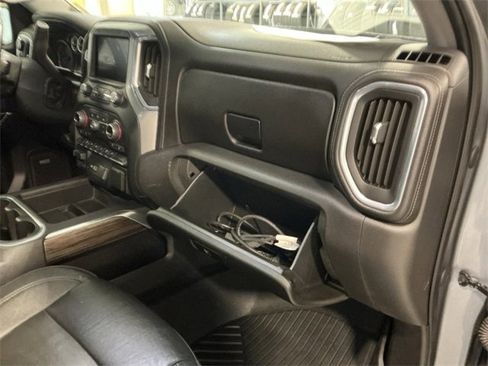 Used 2020 Chevrolet Silverado 1500 RST image 24