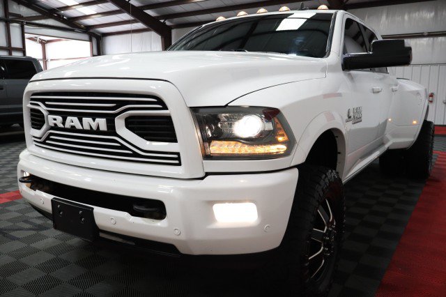 Used 2018 RAM 3500 Laramie w/ Sport Appearance Group AWD/4WD image 22