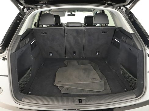 Certified 2023 Audi Q5 2.0T Premium w/ Convenience Package image 29