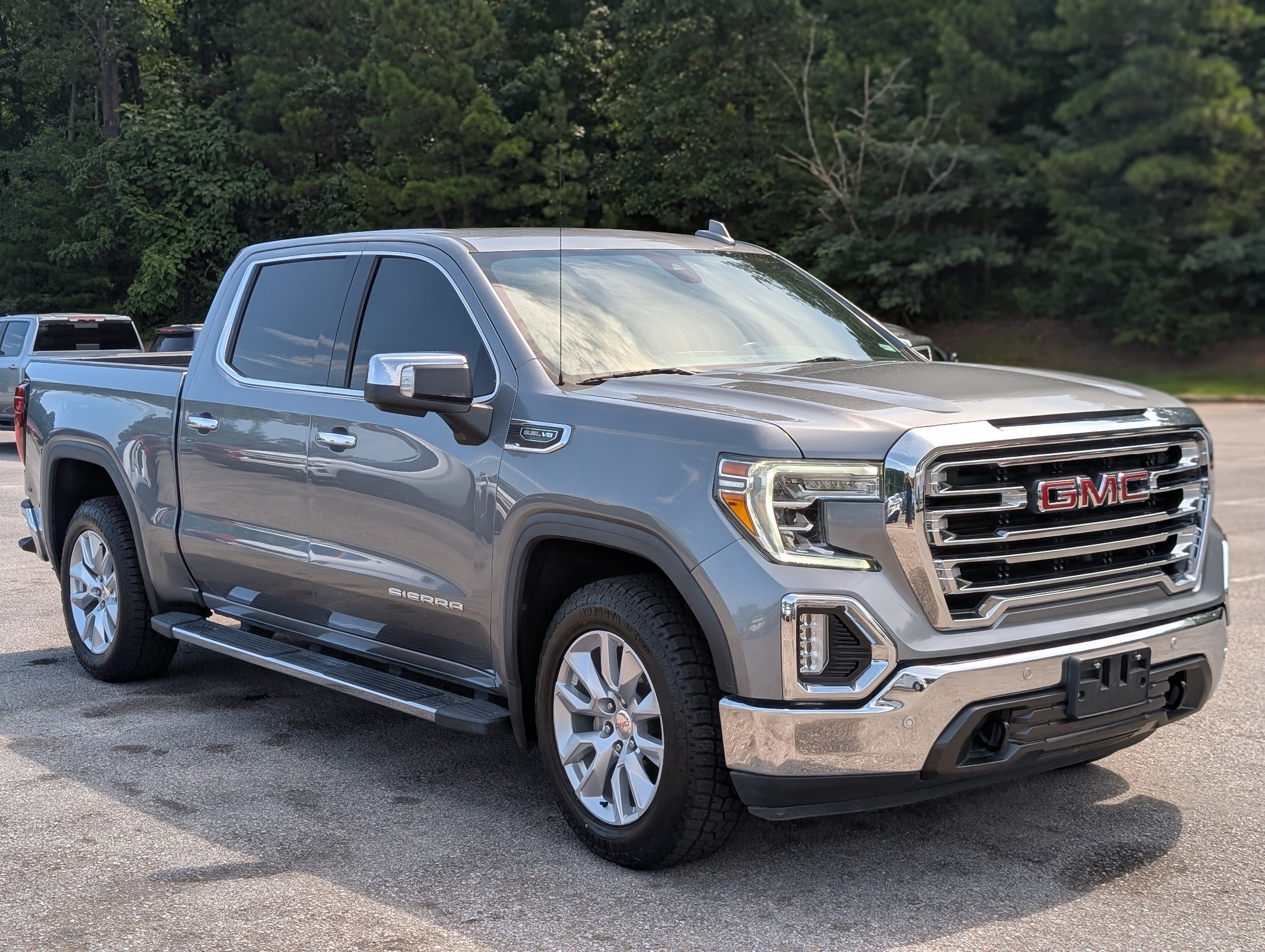 Used 2021 GMC Sierra 1500 SLT w/ SLT Premium Plus Package RWD image 11