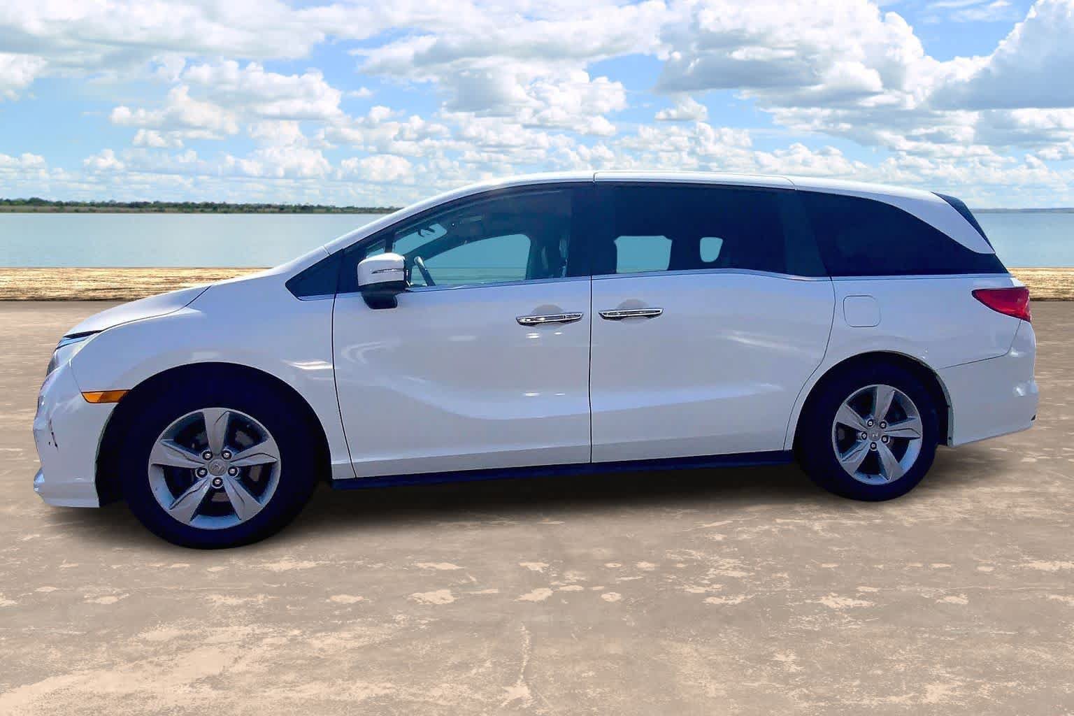Used 2019 Honda Odyssey EX-L image 3