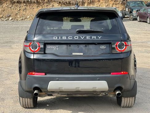 Used 2017 Land Rover Discovery Sport HSE AWD/4WD image 5