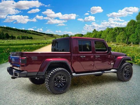 Used 2022 Jeep Gladiator Overland w/ Popular Equipment Package AWD/4WD image 6