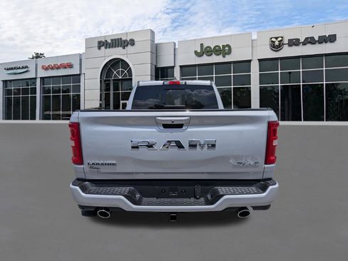 New 2026 RAM 1500 Laramie AWD/4WD image 4