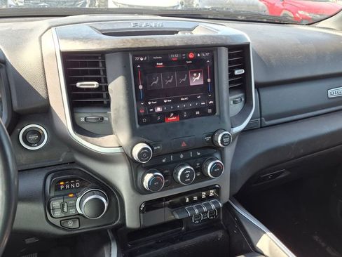Used 2022 RAM 1500 Big Horn AWD/4WD image 11