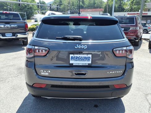 Used 2023 Jeep Compass Limited AWD/4WD image 5