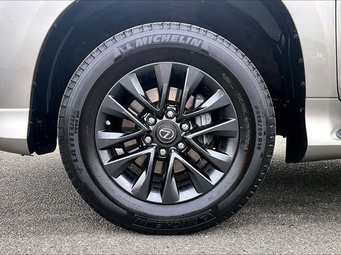 Used 2023 Lexus GX 460 Premium image 8