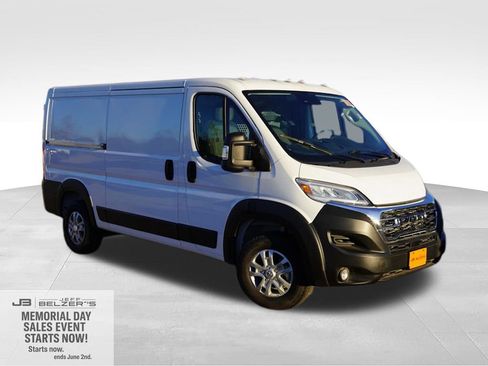 Used 2025 RAM ProMaster 2500 w/ Quick Order Package 22G SLT FWD image 1