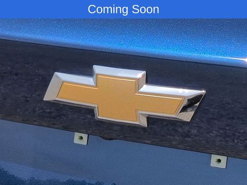 Used 2024 Chevrolet Trax LT w/ Driver Confidence Package FWD image 11