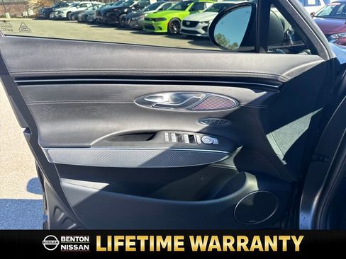 Used 2024 Genesis GV70 2.5T w/ Sport Prestige Package image 11