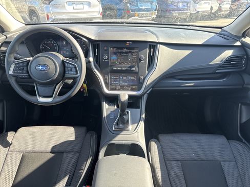 Used 2025 Subaru Outback 2.5i image 10