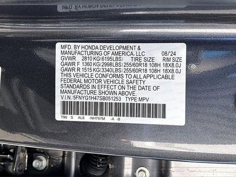 Certified 2025 Honda Pilot EX-L image 18