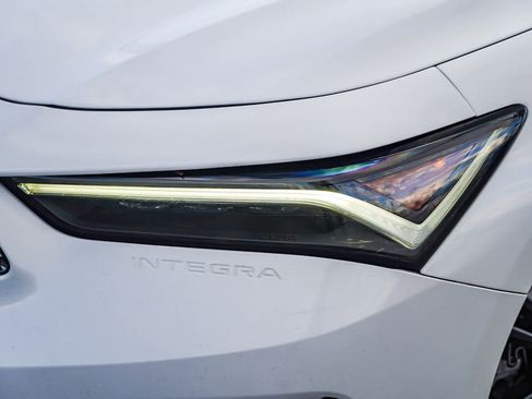 Used 2023 Acura Integra A-Spec image 2