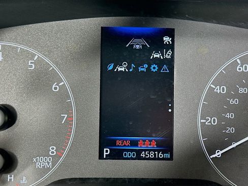 Used 2024 Toyota Corolla LE image 12