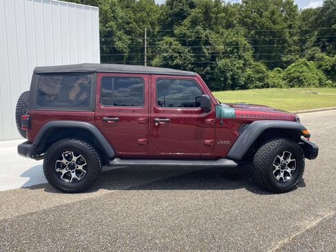 Used 2021 Jeep Wrangler Unlimited Rubicon w/ LED Lighting Group AWD/4WD image 8