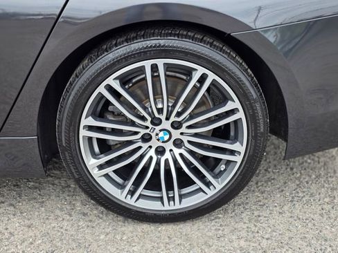 Used 2018 BMW 540i xDrive w/ M Sport Package AWD/4WD image 32