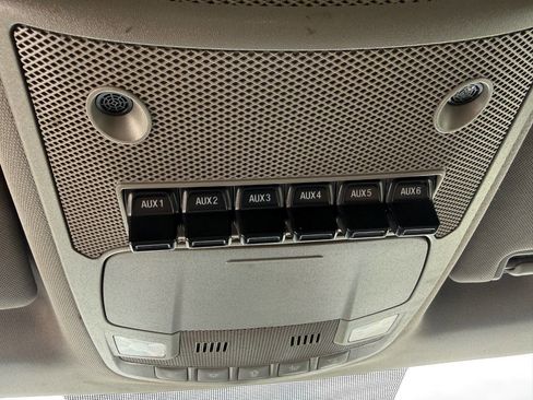 Used 2019 Ford F350 XLT w/ XLT Premium Package AWD/4WD image 32
