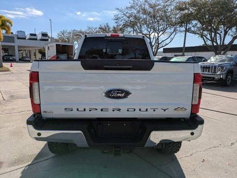 Used 2019 Ford F250 Lariat w/ Lariat Ultimate Package AWD/4WD image 9