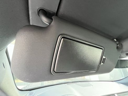 Used 2024 Jaguar F-PACE R-Dynamic S image 25