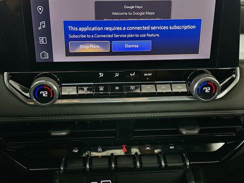 Used 2024 Chevrolet Colorado LT w/ LT Convenience Package image 23