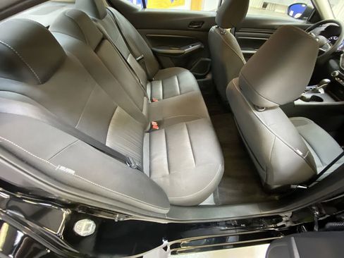 Used 2025 Nissan Altima 2.5 SV FWD image 26
