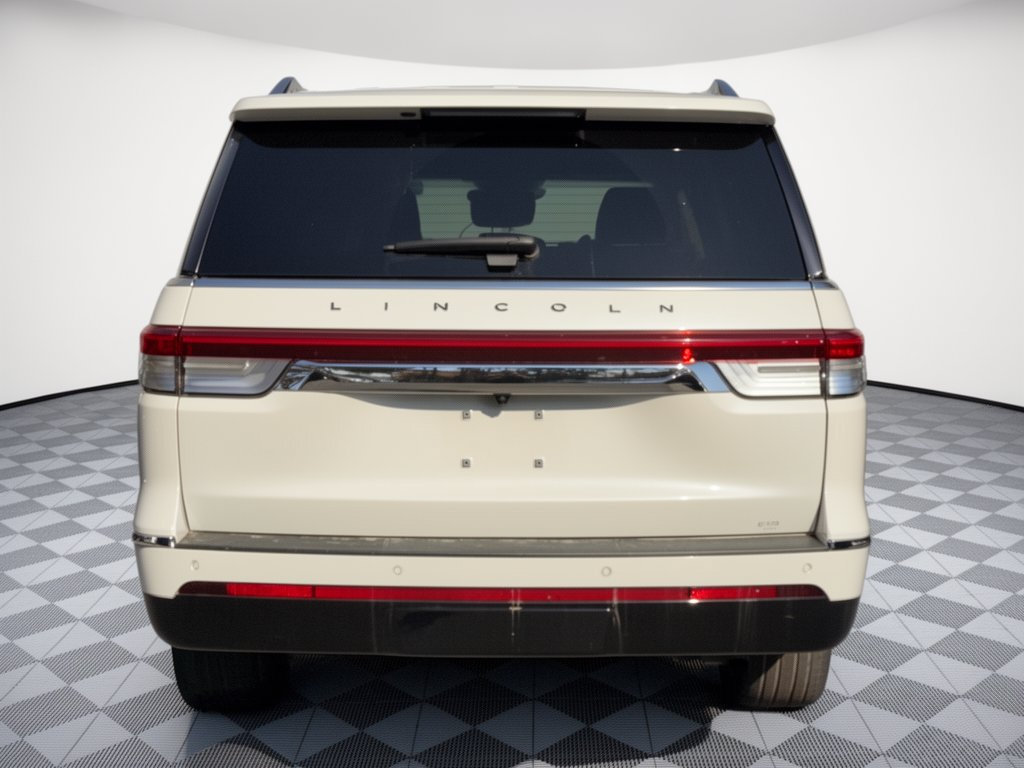Used 2023 Lincoln Navigator L Black Label AWD/4WD image 11