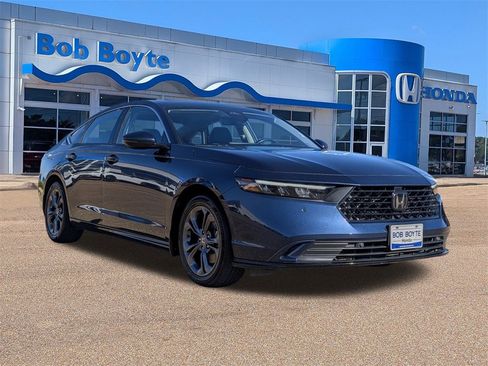 Certified 2024 Honda Accord EX-L image 6