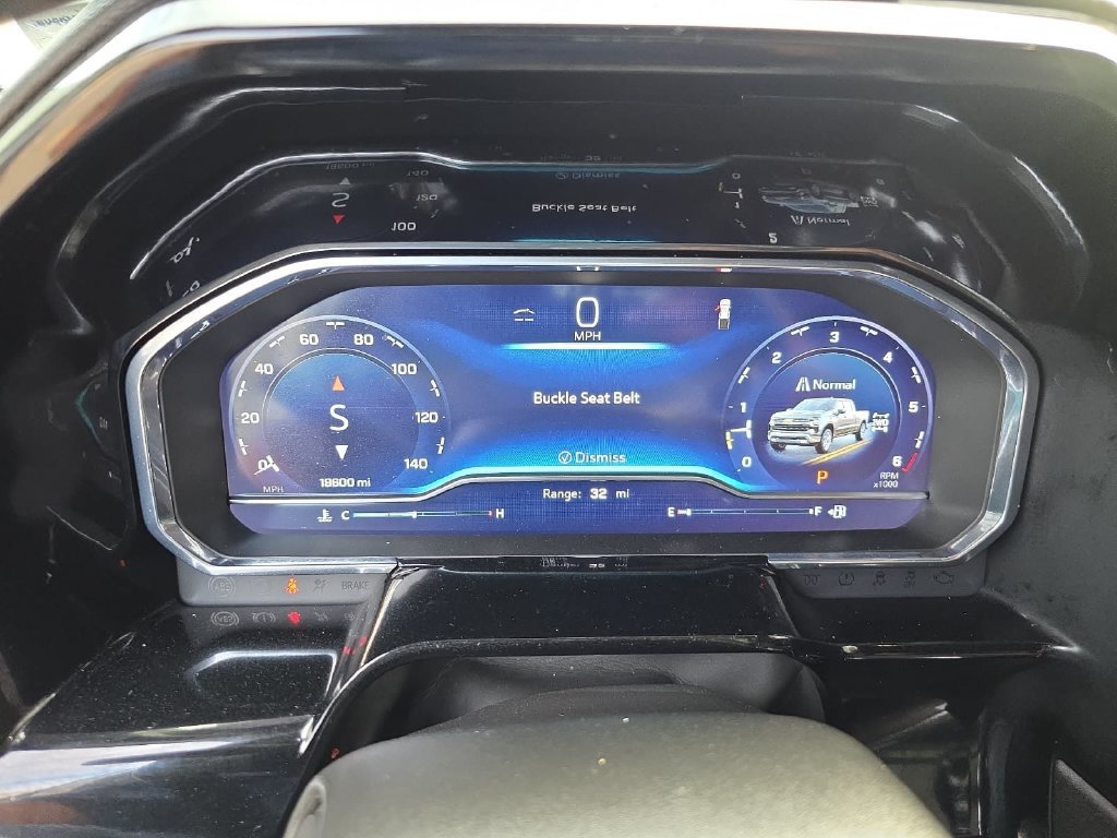 Used 2025 Chevrolet Silverado 1500 RST AWD/4WD image 18