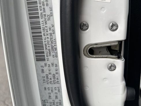 Used 2017 RAM 1500 Laramie Longhorn image 34