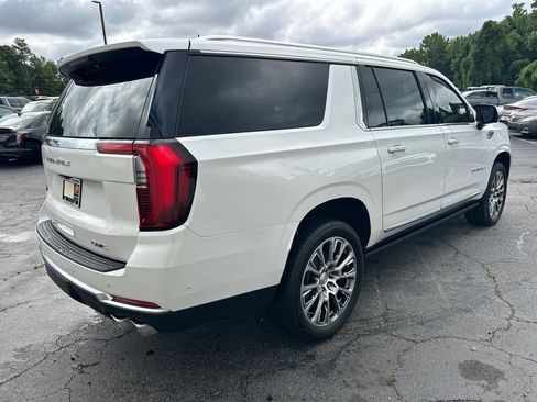 Used 2025 GMC Yukon XL Denali w/ Denali Reserve Package AWD/4WD image 6