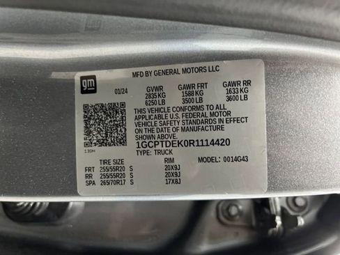 Used 2024 Chevrolet Colorado Z71 w/ Z71 Convenience Package 2 image 43