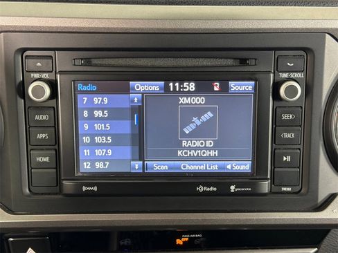 Used 2018 Toyota Tacoma SR5 image 28