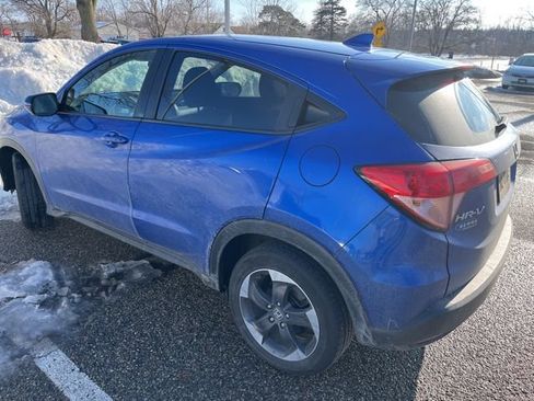 Used 2018 Honda HR-V EX image 4
