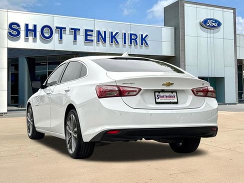 Used 2023 Chevrolet Malibu LT w/ Driver Confidence Package FWD image 6