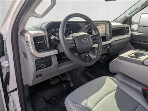 New 2026 Ford F350 XL w/ FX4 Off-Road Package AWD/4WD image 2